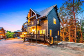 Sleeps 12! • Rare Private Pool • Dollywood 5 Mins